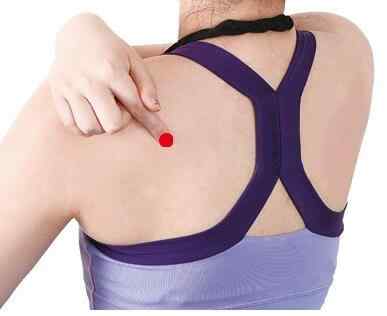 曲垣穴.jpg 曲垣穴.jpg