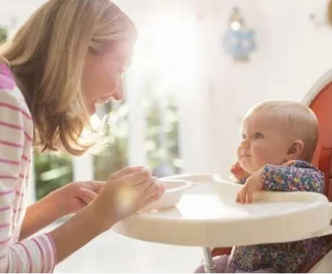 孩子的辅食应该吃什么？