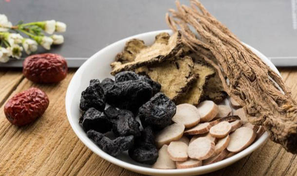 该如何预防肝火产生呢？