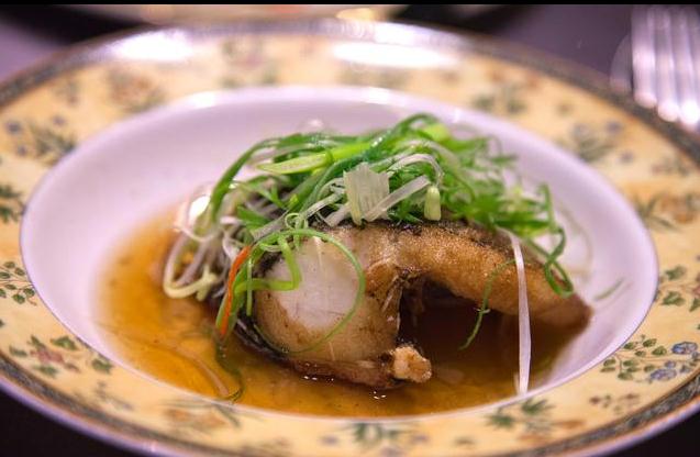 掉头发是因为身体缺什么吗?可能和肾精亏虚有关