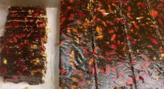 气血亏虚推荐食谱：【自制阿胶糕】