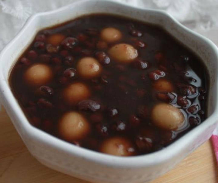 补气血推荐食谱：红豆小圆子