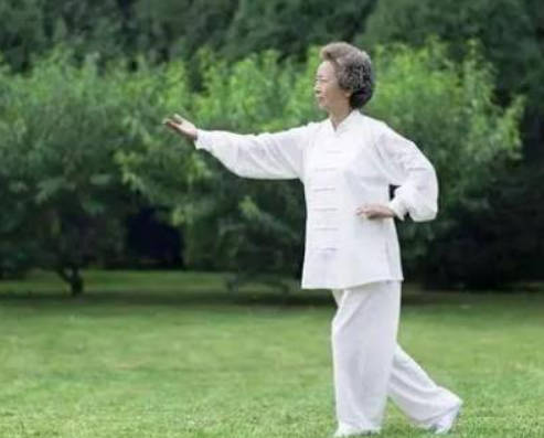 适当进行运动补气血