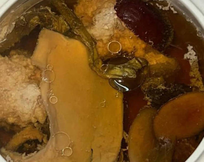 补气血食谱：菌菇石斛炖瘦肉