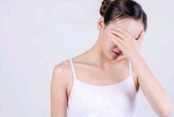 脸部有3个丑态时，提示你需要养气血了！