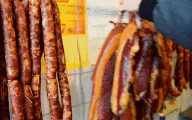 餐桌上的伤肾食物