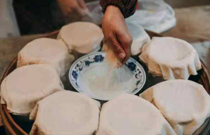 气血虚吃什么补最快女人？可以用这个百年古方！