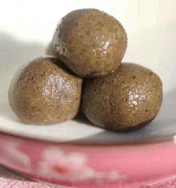 黑芝麻丸可以让头发变黑吗？