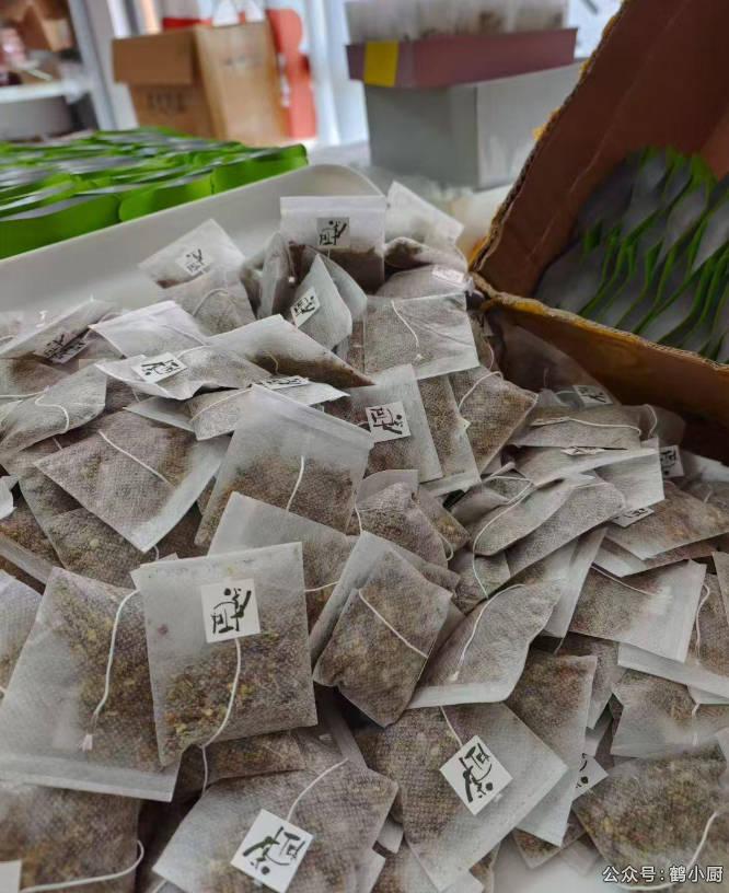 护肝茶成品.jpg 护肝茶成品.jpg